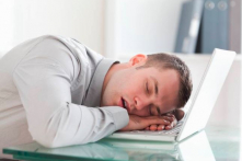 Bạn đang tự rút ngắn tuổi thọ của mình nếu có 12 thói quen xấu sau