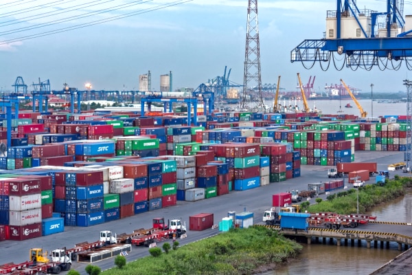 Phí logistics của Việt Nam thuộc hàng cao nhất thế giới