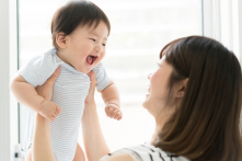 Những hiện tượng chậm phát triển vận động ở trẻ cần lưu ý