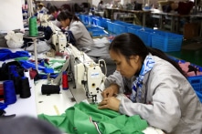Ảnh hưởng từ thương chiến: Nhiều nhà máy tại TQ không dám nhận đơn hàng mới